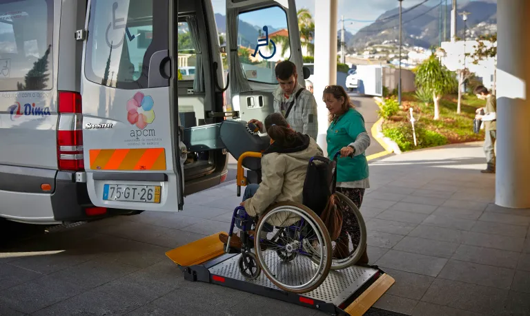 CACI Socialmente Útil