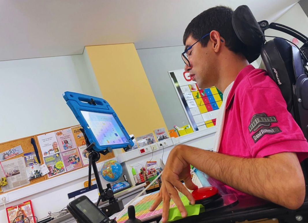 Tecnologias de Apoio à Comunicação