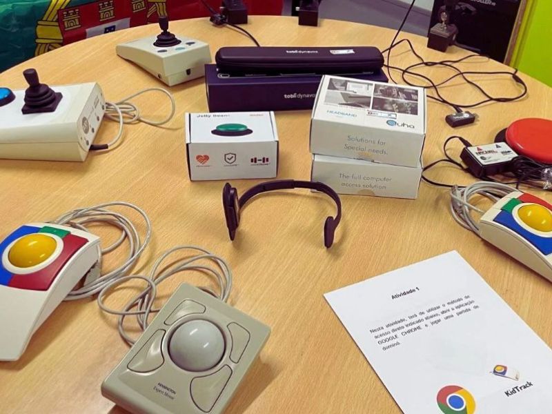 Tecnologias de Apoio à Comunicação